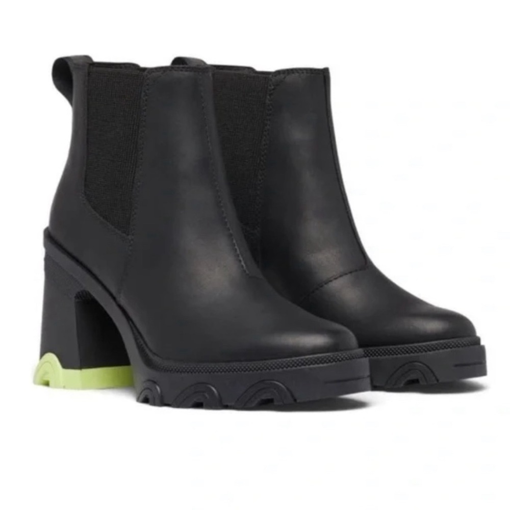 Sorel Brex Black Waterproof Leather Green Tippet Platform
Heel Chelsea Boots